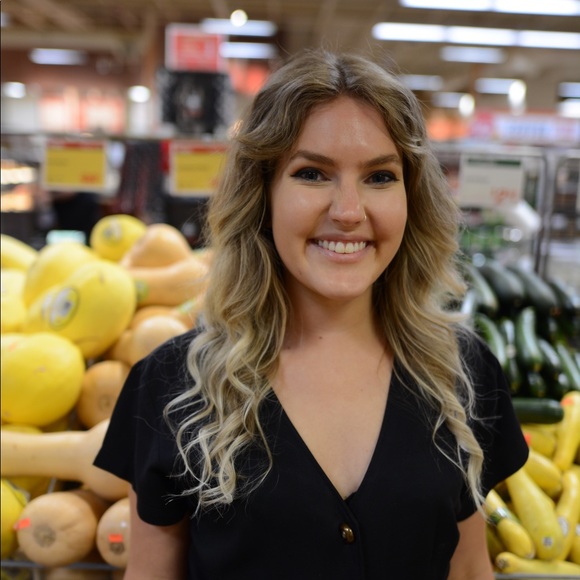 Meet your Posher, Jenna - Picture 1 of 1